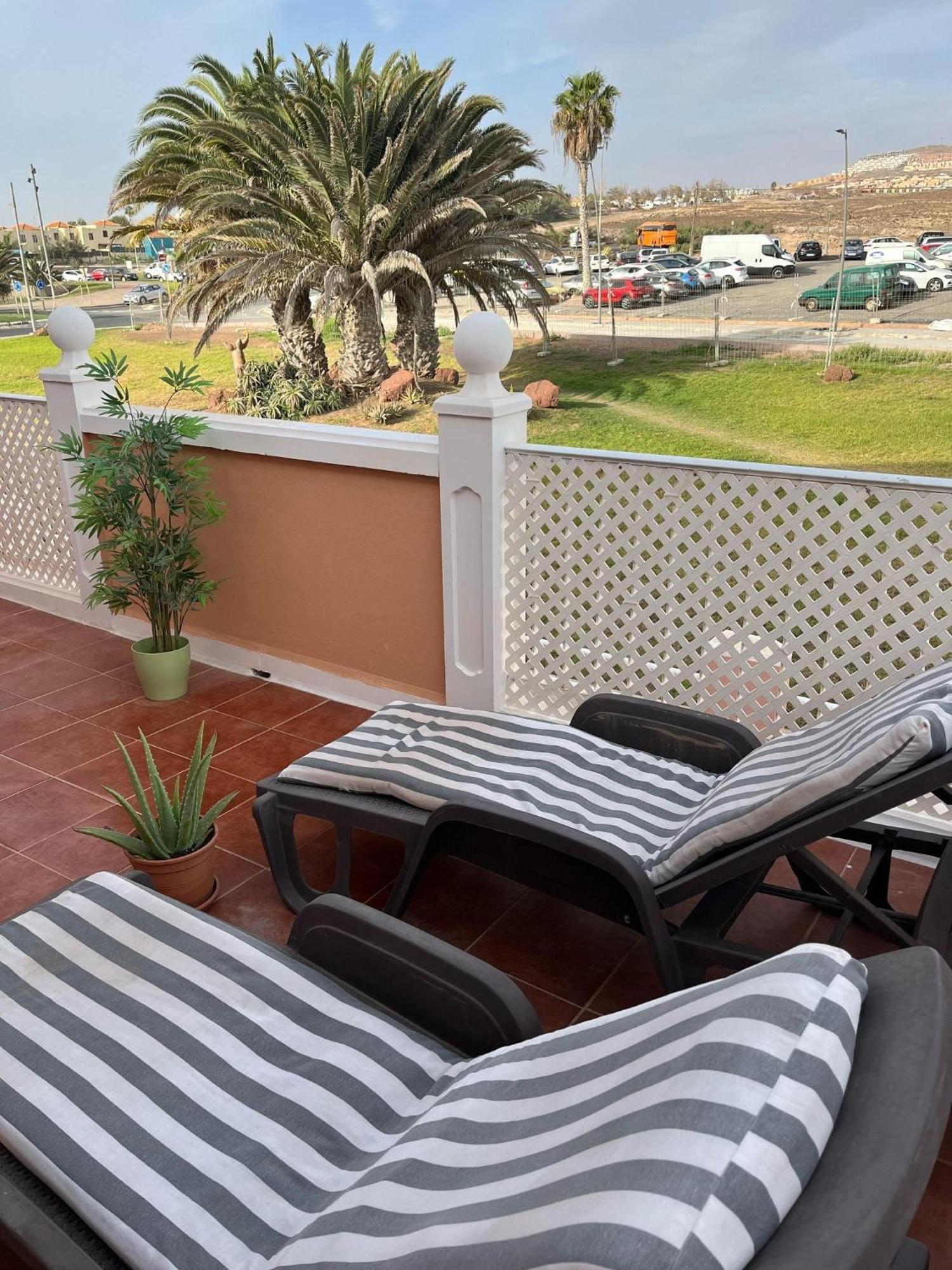 Casa Giuly Apartment Калета де Фусте Екстериор снимка